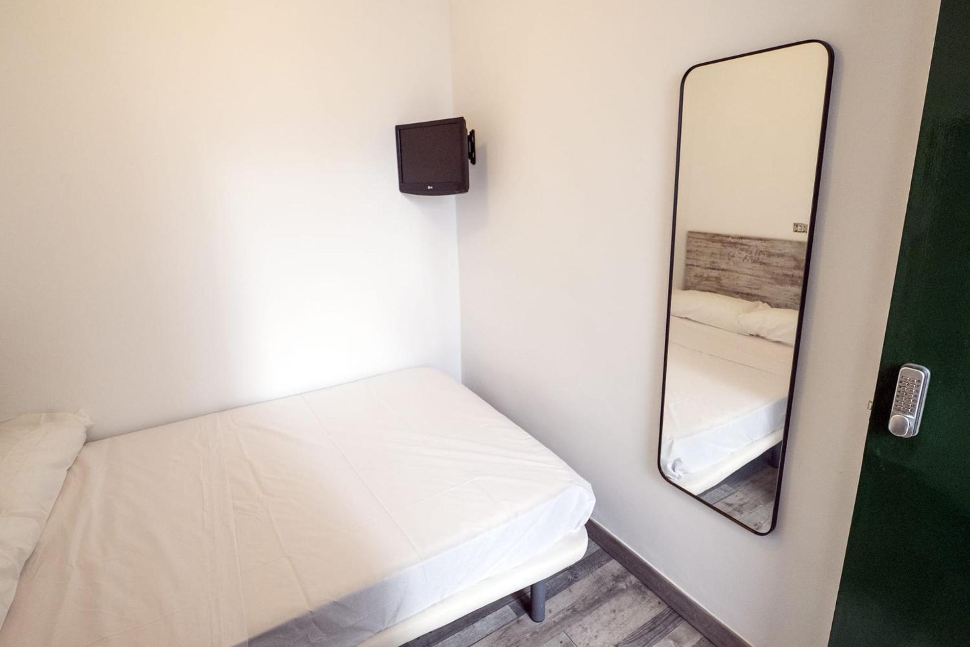 L'Hostalet Guesthouse Pineda de Mar Rum bild
